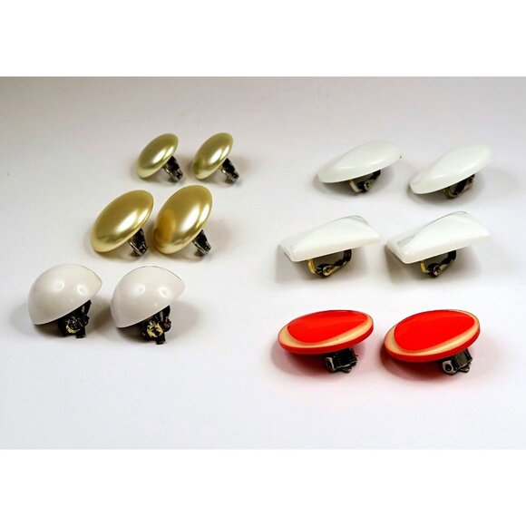 Lot of 6 Vintage Mod Clip-On Earrings – Lucite & Plastic, Statement Jewelry - Picture 3 of 4